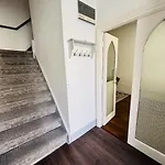 Twenty 7 - Modern & Spacious Townhouse بيت للعطل