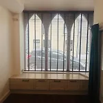Twenty 7 - Modern & Spacious Townhouse Killaloe