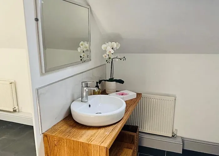 Сasa de vacaciones Twenty 7 - Modern & Spacious Townhouse Killaloe