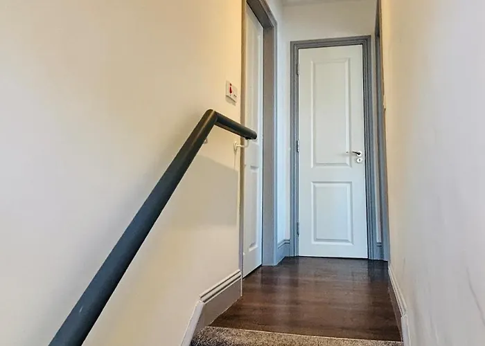 Prázdninový dům Twenty 7 - Modern & Spacious Townhouse *