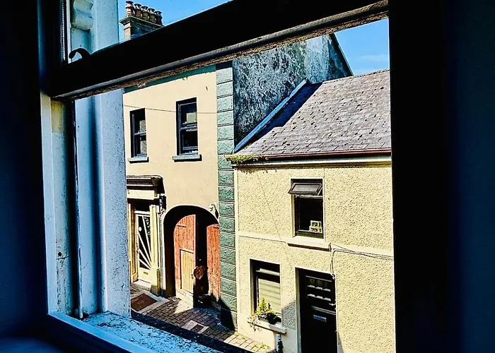 Сasa de vacaciones Twenty 7 - Modern & Spacious Townhouse