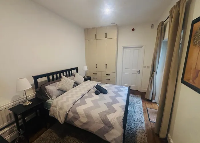 בית נופש Twenty 7 - Modern & Spacious Townhouse קילאלו