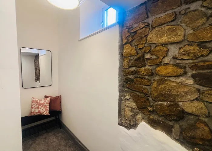 Twenty 7 - Modern & Spacious Townhouse * קילאלו